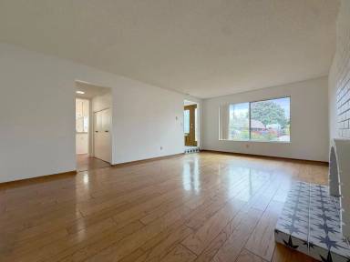 Main picture of 16851 Blanton Ln
