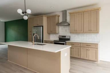 Main picture of 340 Eugenia St SW