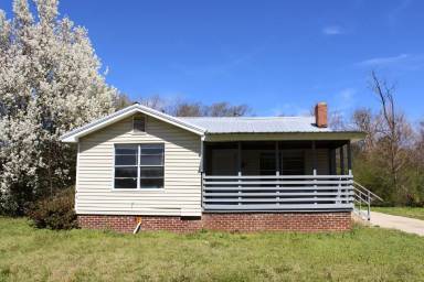 Main picture of 5320 Java Ave