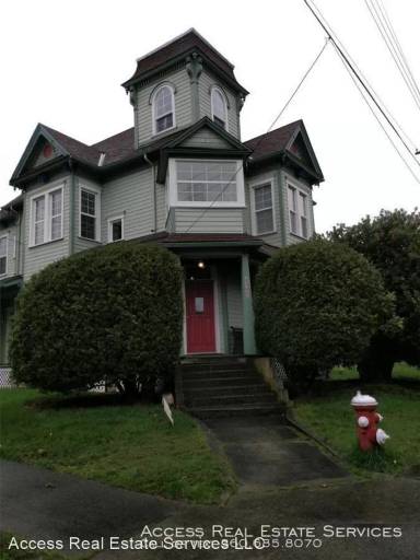 Main picture of 2501 F St