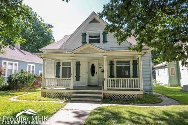 Main picture of 725 Osage St