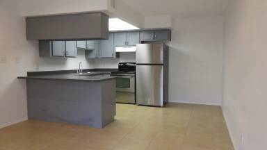 Main picture of 301 E Ludlow Dr