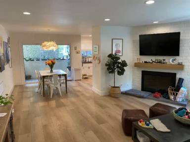 Main picture of 923 17th St