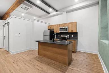 Main picture of 201 Leverington Ave