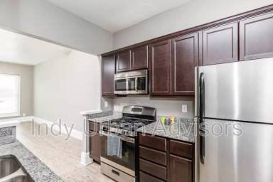 Main picture of 909-13 Massachusetts Ave