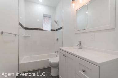 Main picture of 5701 W Girard Ave