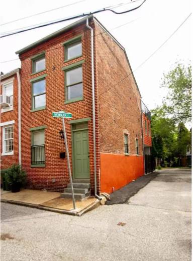 Main picture of 35 S Carlton St