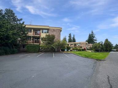 Main picture of 425 45th St SW