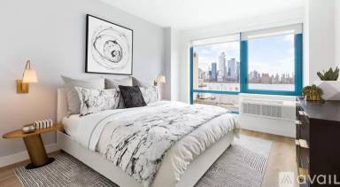 Main picture of 1186 Harbor Blvd