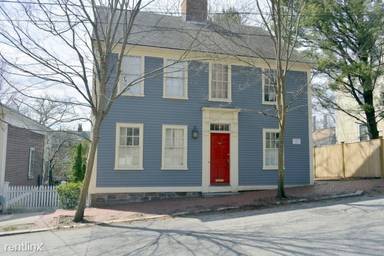 Main picture of 123 Transit St