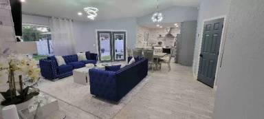 Main picture of 2710 Casilla Way S