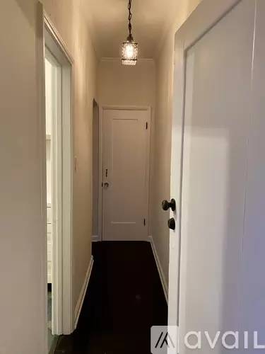 Main picture of 3517 Marathon St