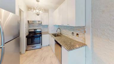 Main picture of 1800 Metzerott Road