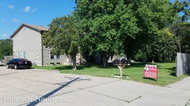 Main picture of 8510 W Maple St