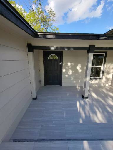 Main picture of 2417 Castroville Rd