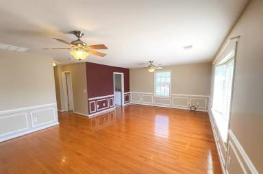 Main picture of 42802 Higgs Ln