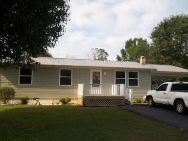 Main picture of 2025 Diana Rd