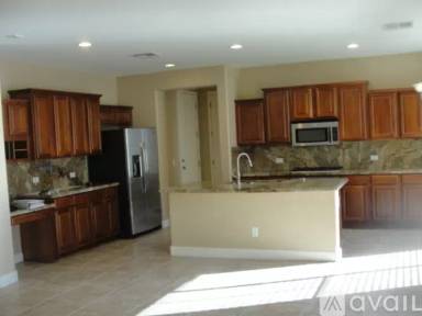 Main picture of 3311 E Windsor Dr