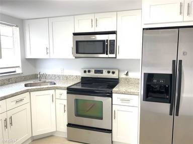 Main picture of 3750 NW 115th Way