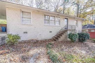 Main picture of 2456 Harwood Dr