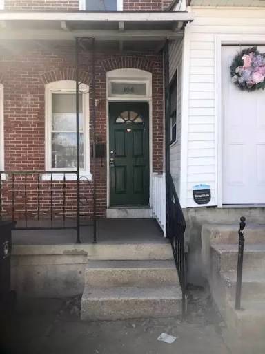 Main picture of 108 Ashton St