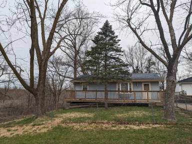 Main picture of 1229 Kenyon Ave