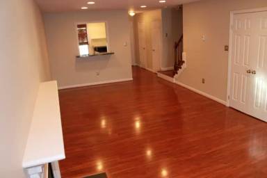 Main picture of 227 Katie Ct