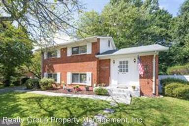 Main picture of 7 Rollins Ct