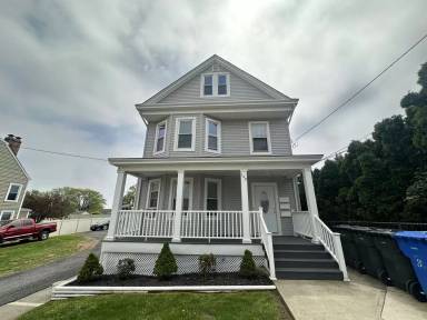 Main picture of 149 Grenville St