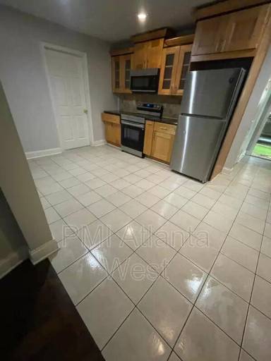 Main picture of 1715 Highland Pl