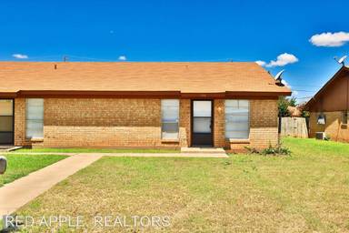 Main picture of 726 Redbird Ln