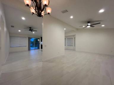 Main picture of 44060 Mariposa Ct