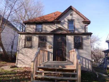 Main picture of 726 Furman St