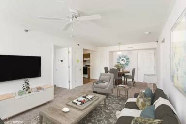 Main picture of Lexington Commons
