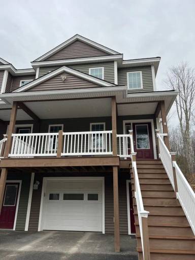 Main picture of 15 Lapanne Way
