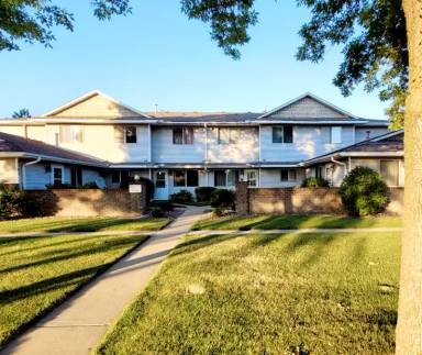 Main picture of 8552 S Pond Trl