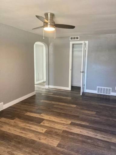 Main picture of 1917 7th Ave