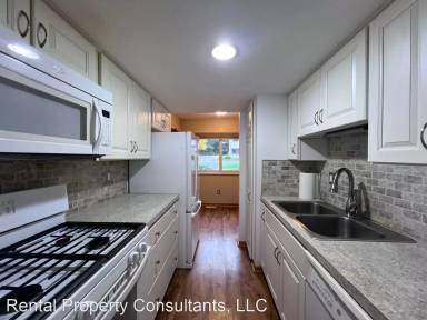 Main picture of 6359 Wainscot Dr SE