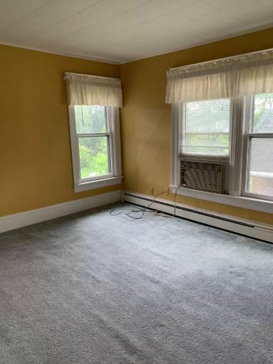 Main picture of 323 W Galena Ave