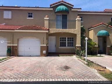 Main picture of 15869 SW 70th Ter