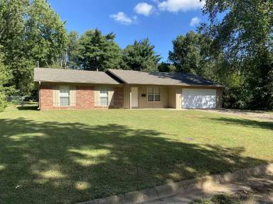 Main picture of 915 S 13th Pl