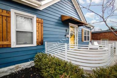 Main picture of 5906 Holmes St