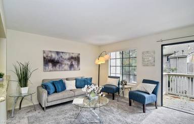 Main picture of 15032 Avenida Venusto