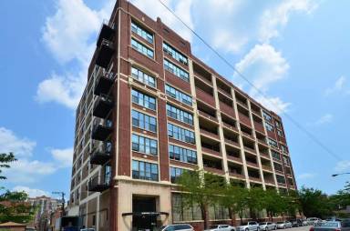 Main picture of Chess 320 Lofts