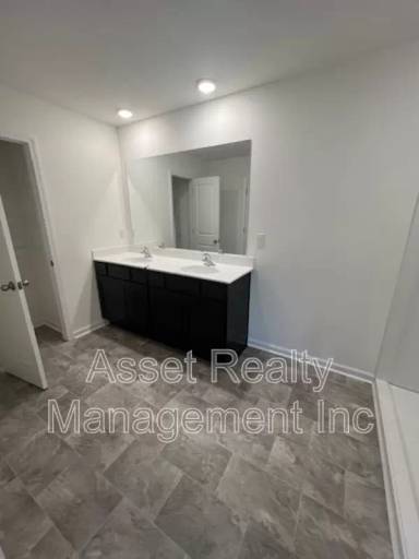 Main picture of 3031 Nicole Cir