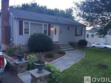 Main picture of 61 Platt St