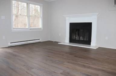 Main picture of 20 Allendale Dr