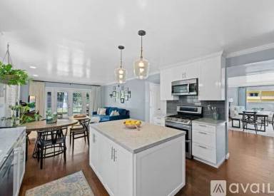 Main picture of 21313 Halldale Ave