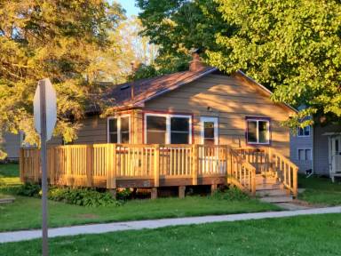 Main picture of 59 Elm St