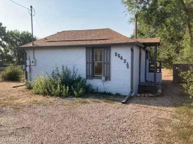 Main picture of 2541 Laporte Ave